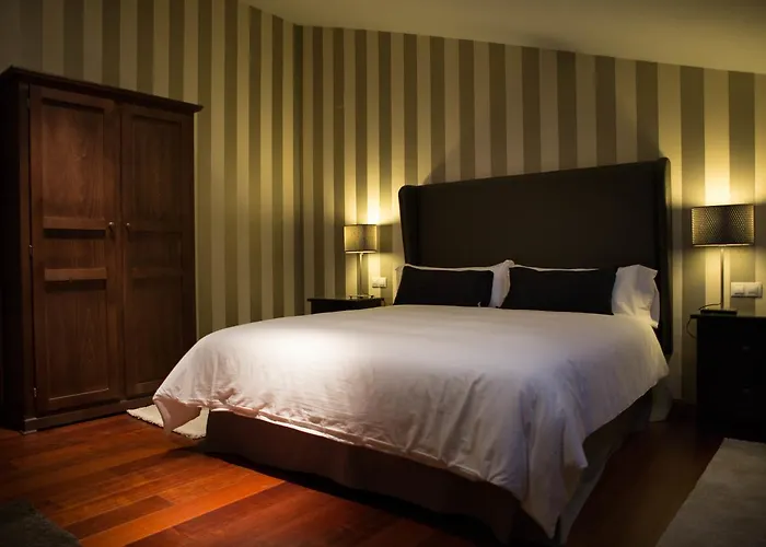 Isabel De Castilla Gasthof 4*