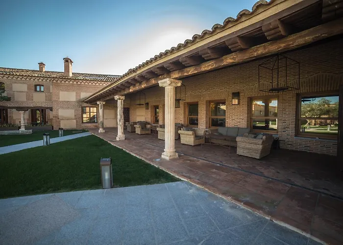 Isabel De Castilla Madrigal de las Altas Torres