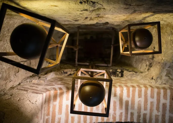 Isabel De Castilla 4*